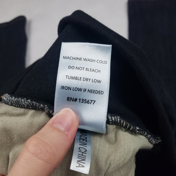 M Rena Like New Maternity Skinny Jeans Size Medium Dark Wash - Picture 5 of 9